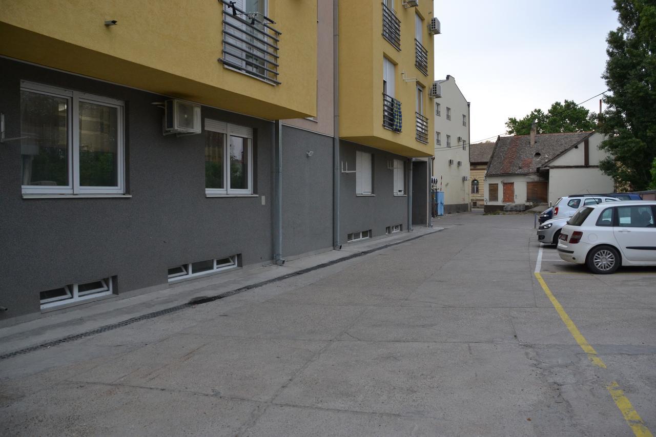 Ferienwohnung Studio Lia Novi Sad Exterior foto